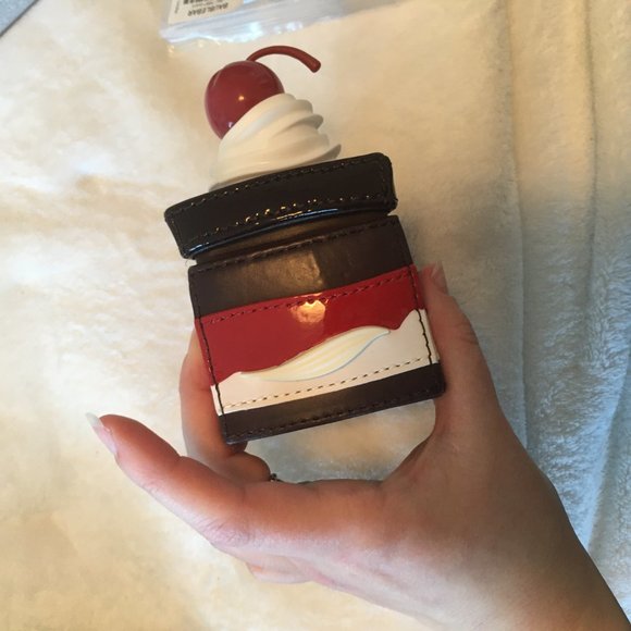 kate spade ma cherie 3d cake coin purse mini wallet *please read* - Picture 10 of 14